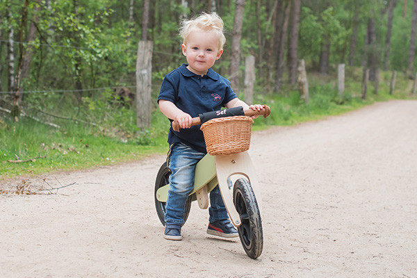 Sef is 2 jaar en 84 cm lang.