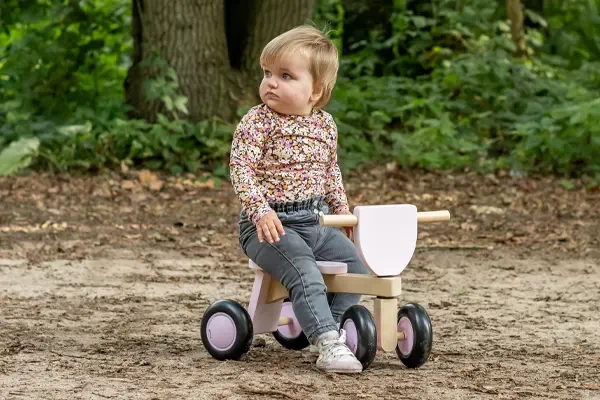 Anne is 15 maanden en 90 cm lang