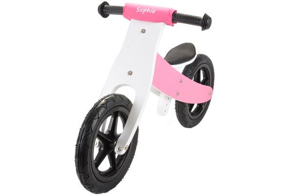 Optioneel: kinbeschermer met eigen naam.