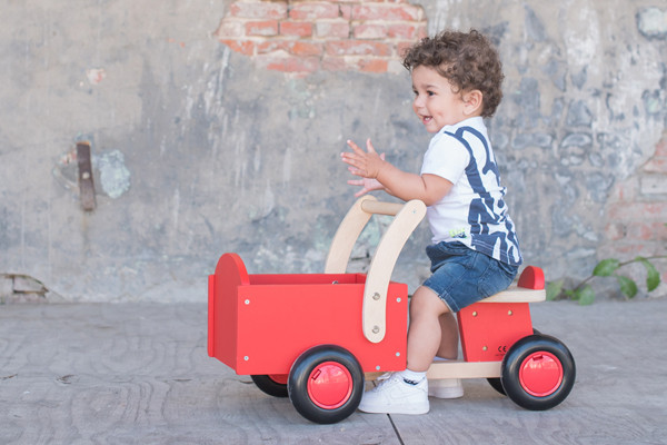 Djamaèl is 1,5 jaar en 71 cm lang.