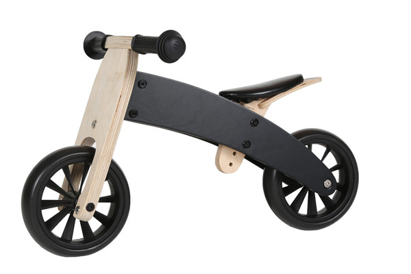 Als tweewieler met hoog frame.