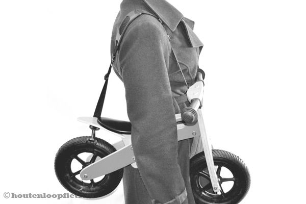 Universele draaggordel voor je loopfiets.